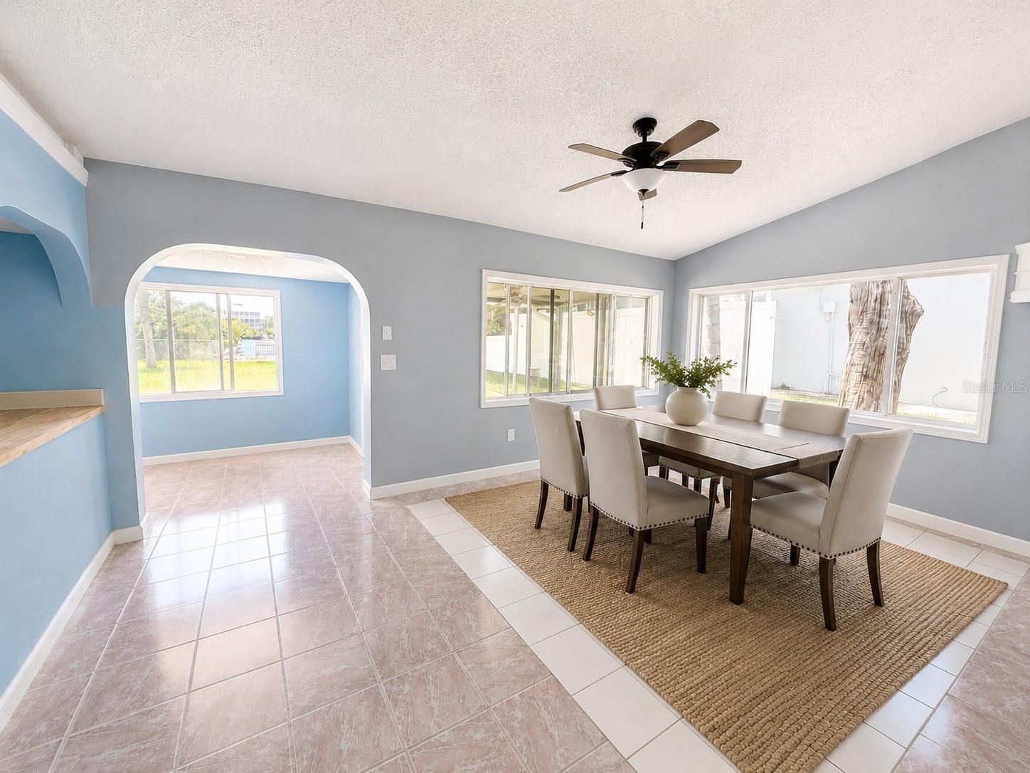 4824 LIMESTONE DR — photo 10