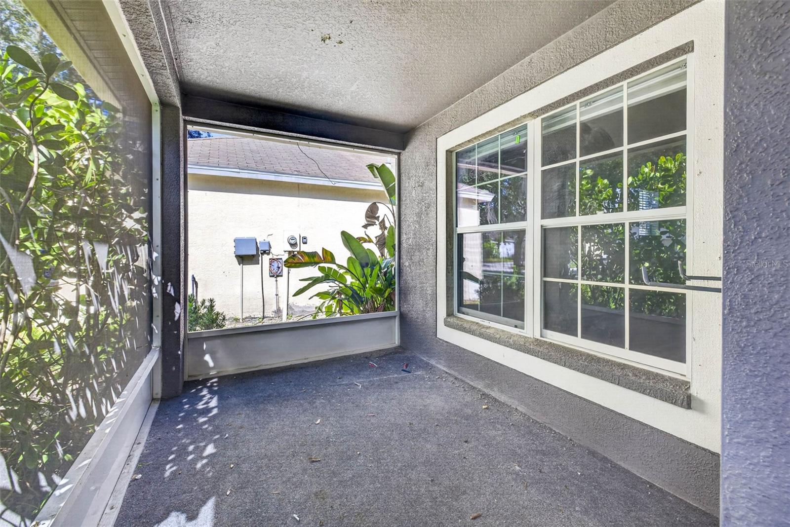 10521 LAKESIDE VISTA DR — photo 12
