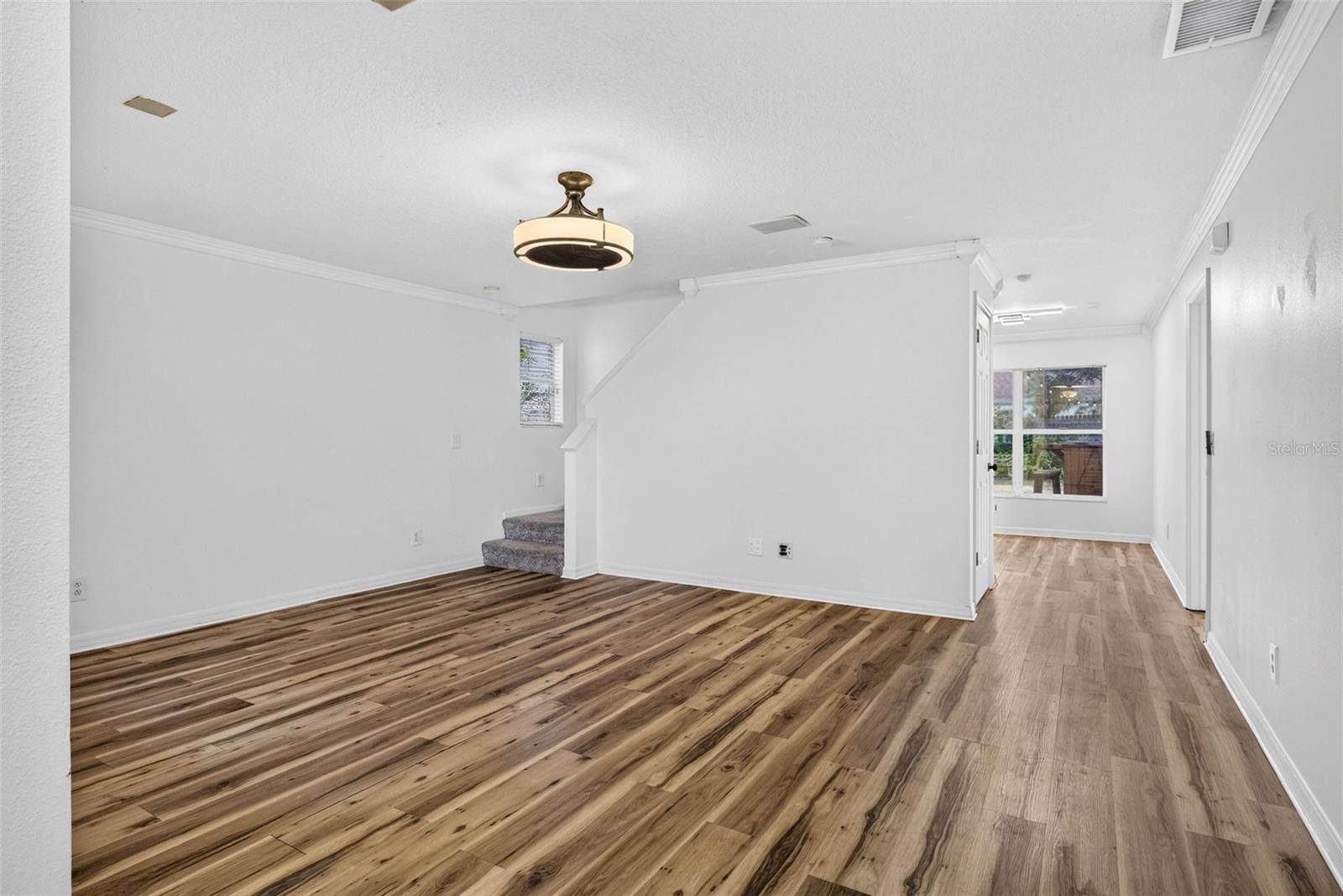 10521 LAKESIDE VISTA DR — photo 15