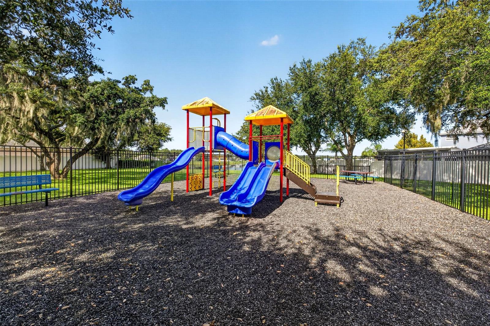 10521 LAKESIDE VISTA DR — photo 53