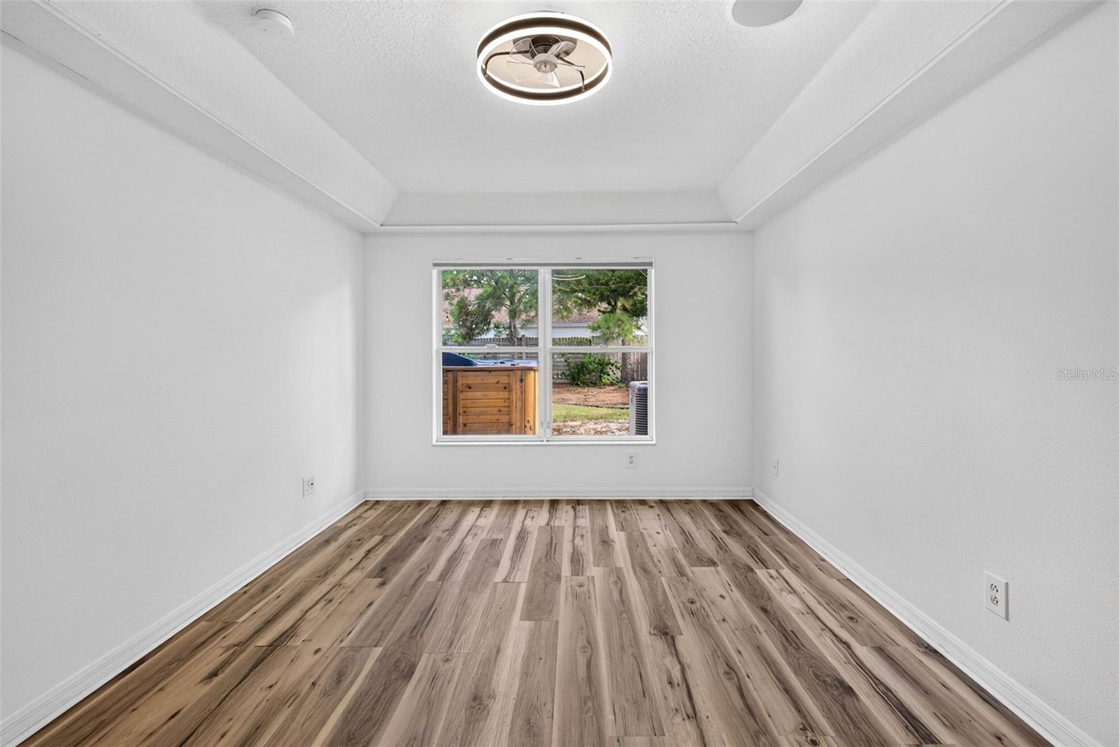 10521 LAKESIDE VISTA DR — photo 28