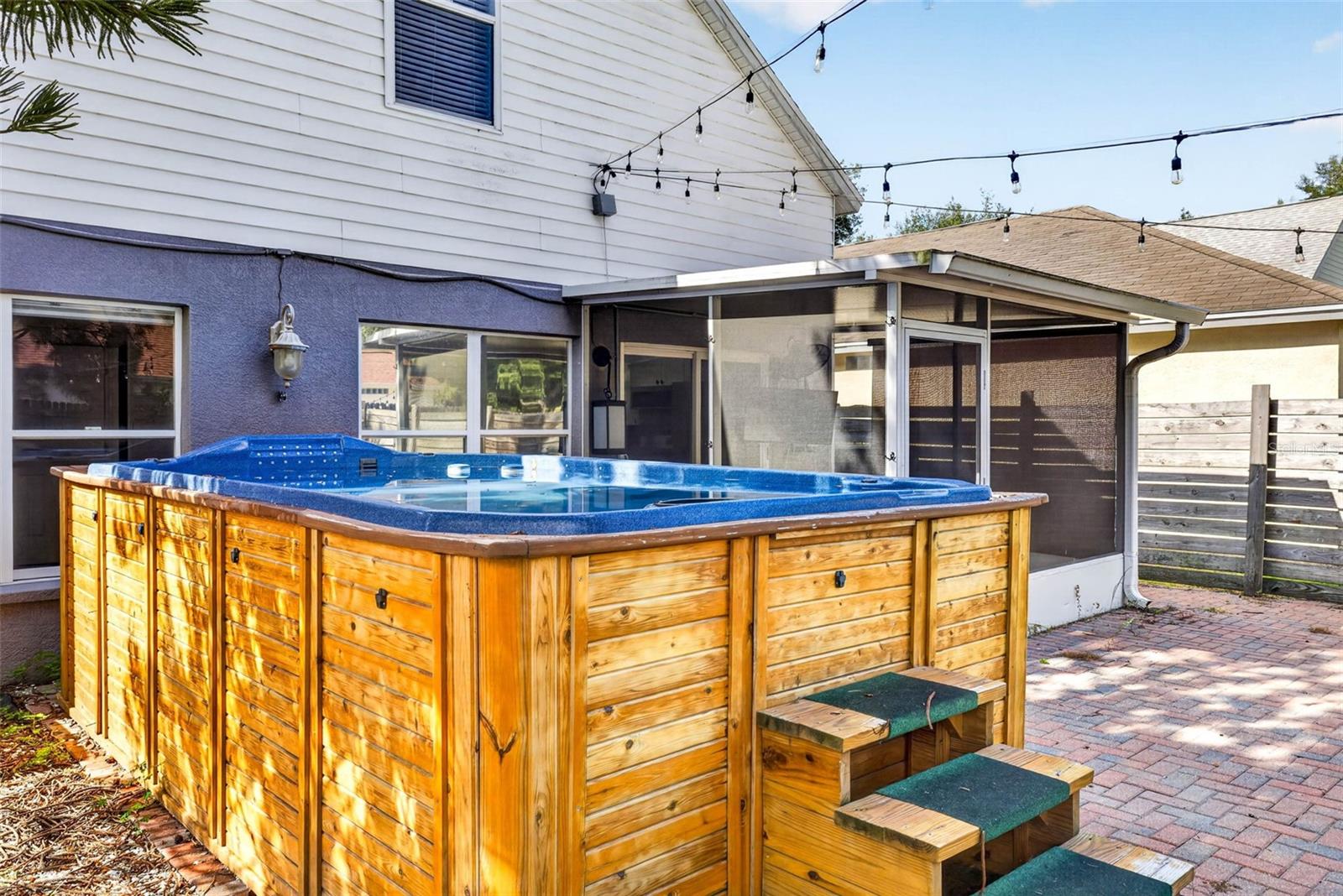 10521 LAKESIDE VISTA DR — photo 49