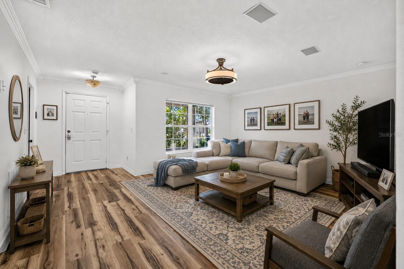 10521 LAKESIDE VISTA DR — photo 17