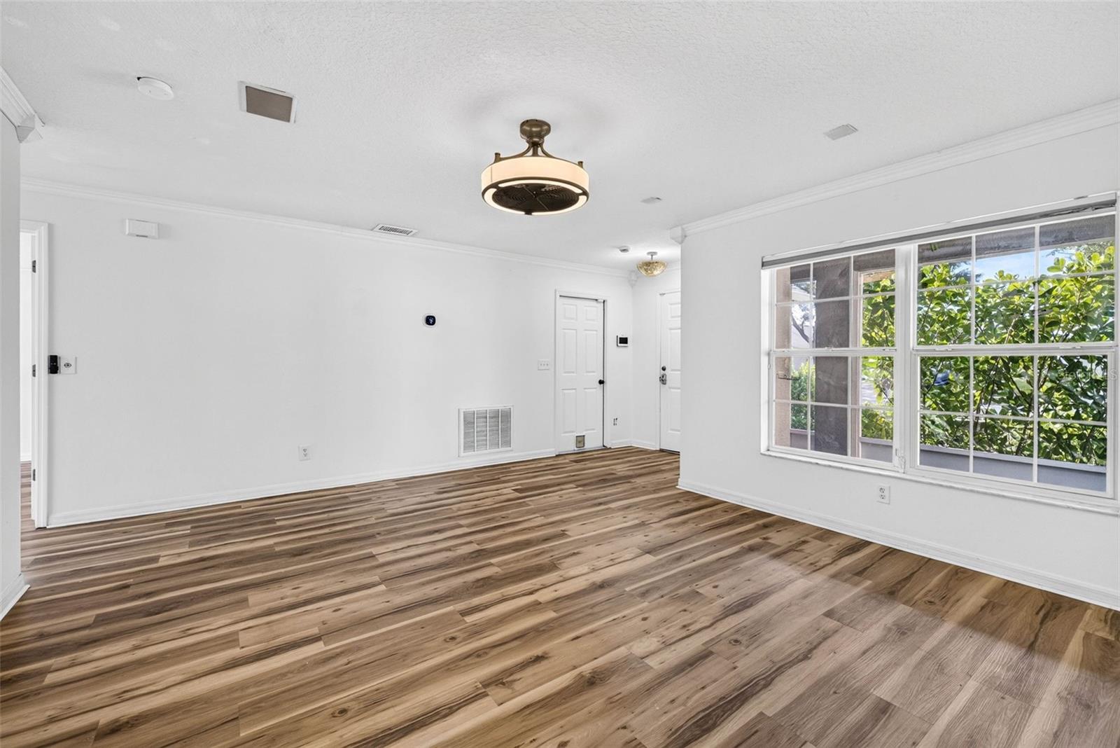 10521 LAKESIDE VISTA DR — photo 20