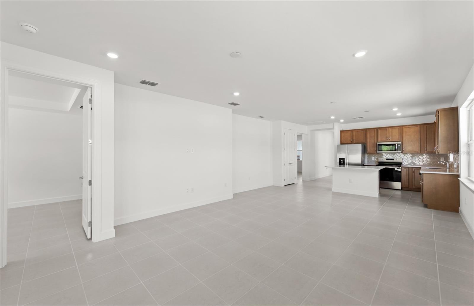 6859 CALI CT — photo 16