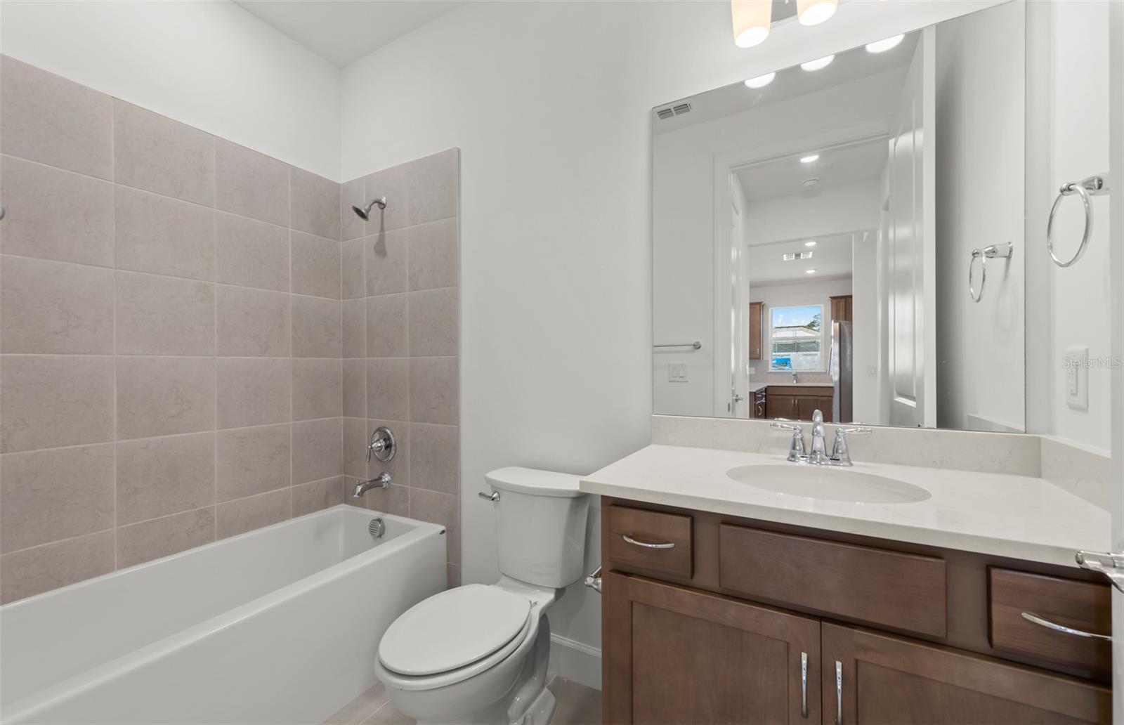 6859 CALI CT — photo 8