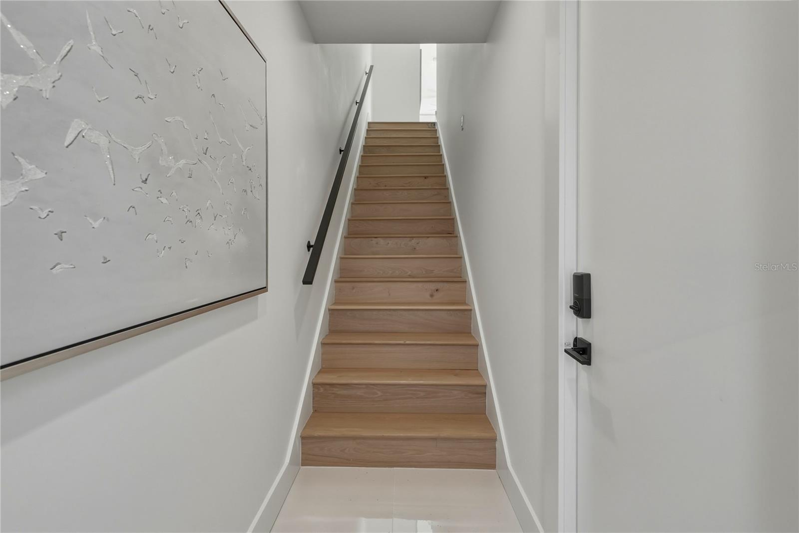 205 BATES AVE #A — photo 37