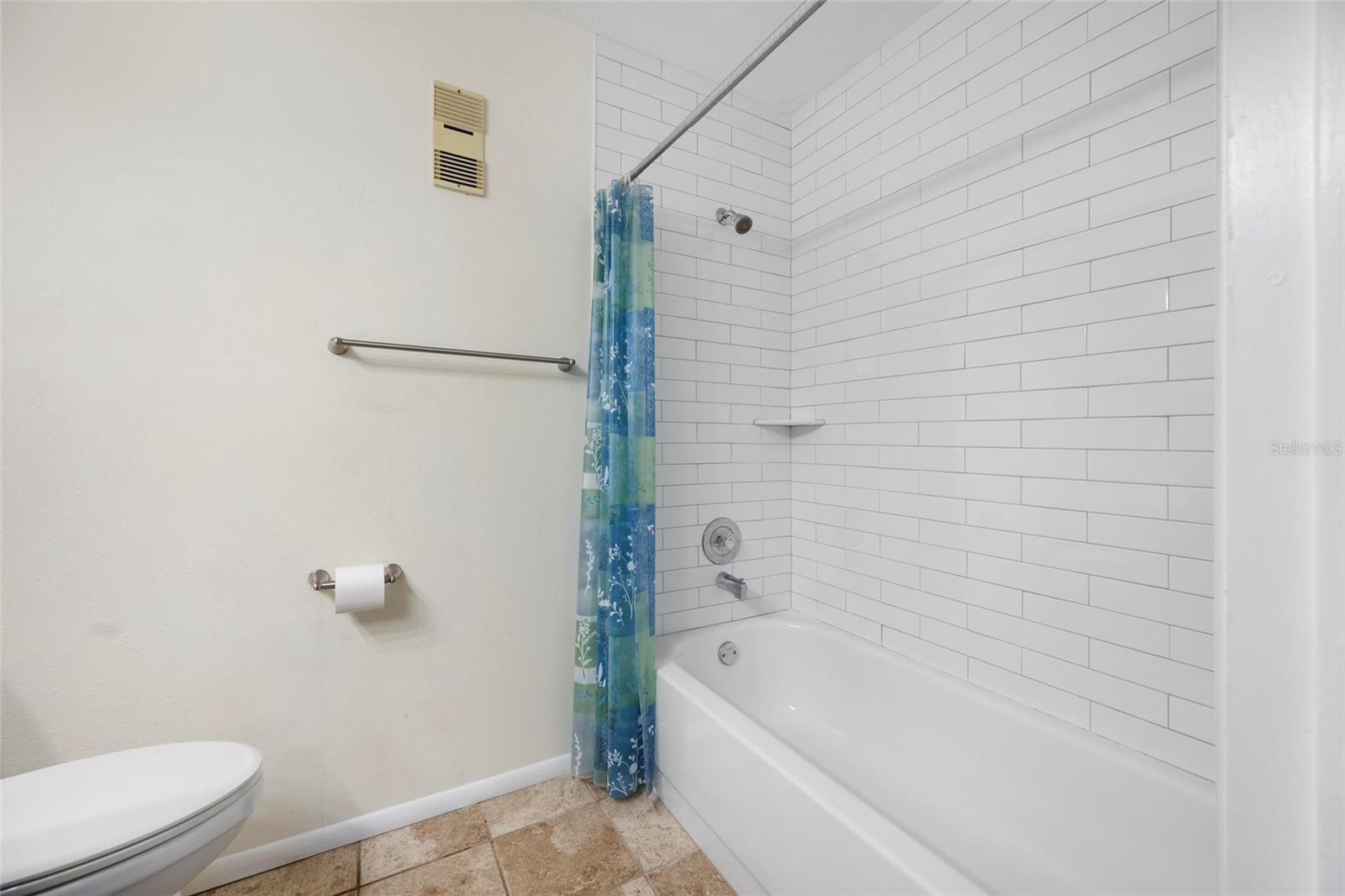 5970 80TH ST N #409 — photo 26