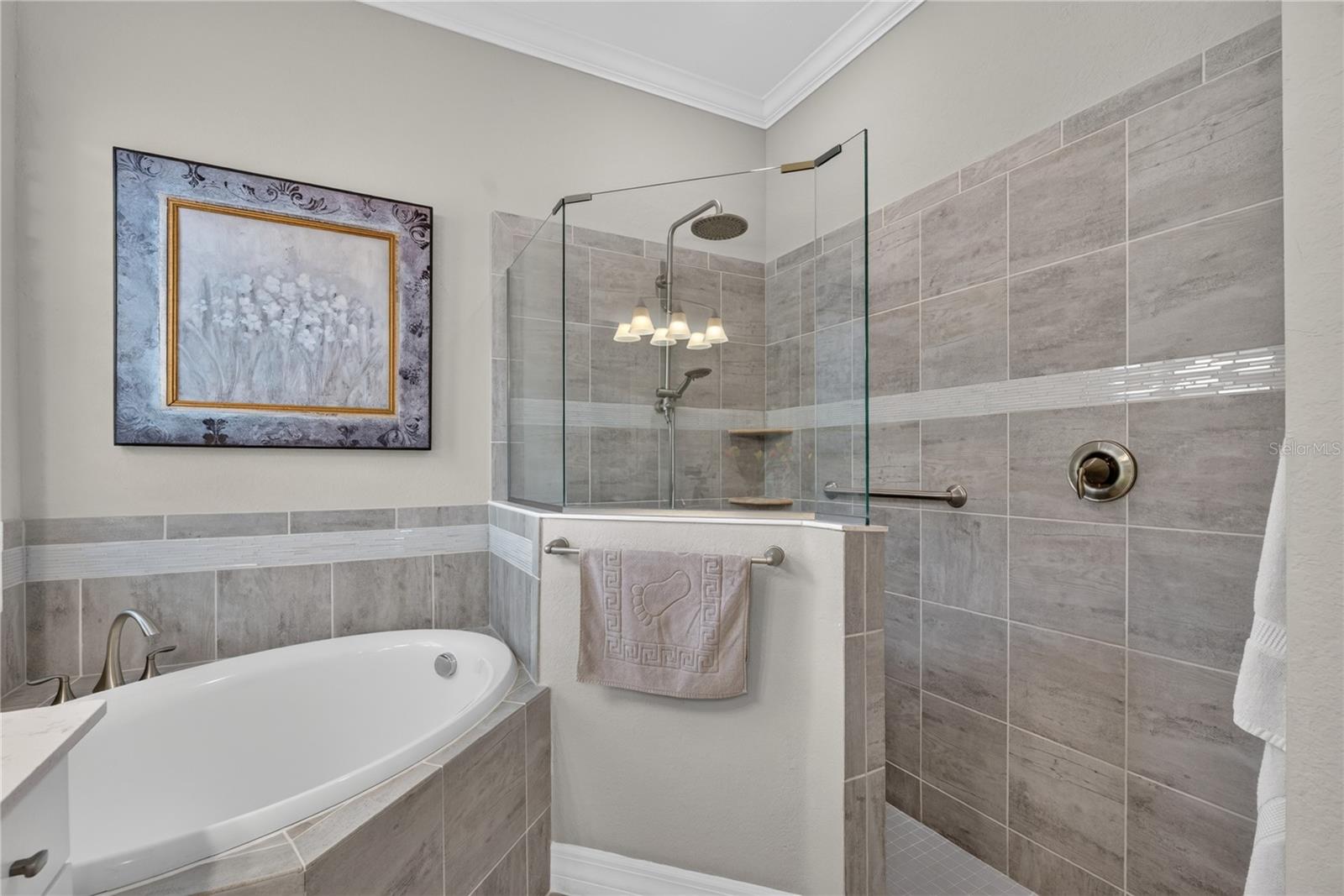 23515 WAVERLY CIR — photo 24