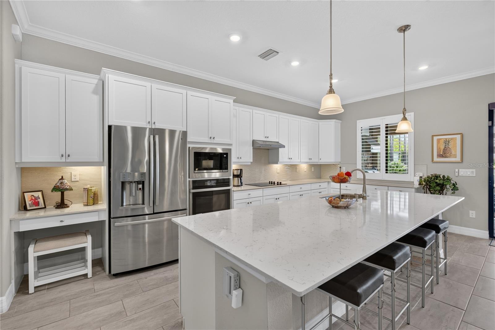 23515 WAVERLY CIR — photo 14