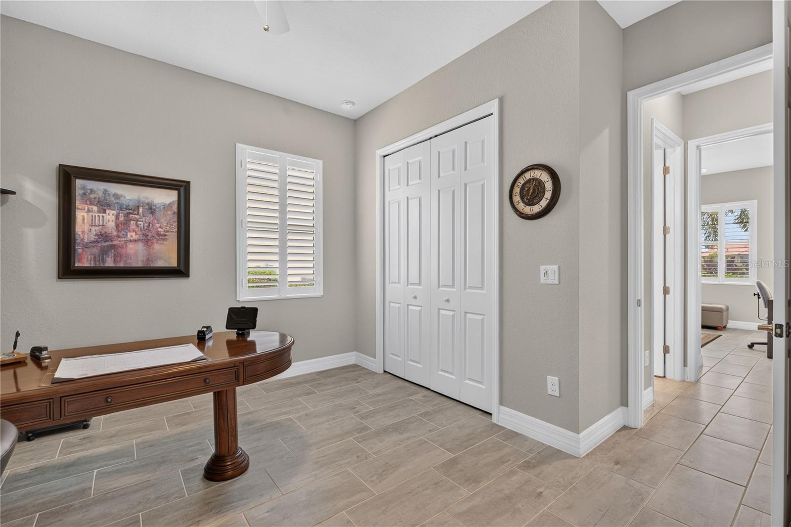 23515 WAVERLY CIR — photo 27