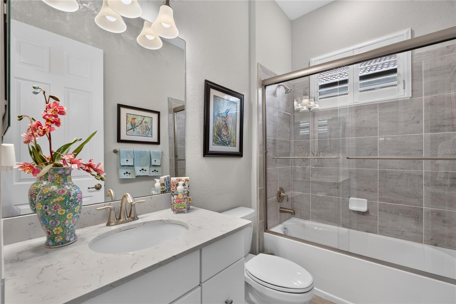 23515 WAVERLY CIR — photo 28