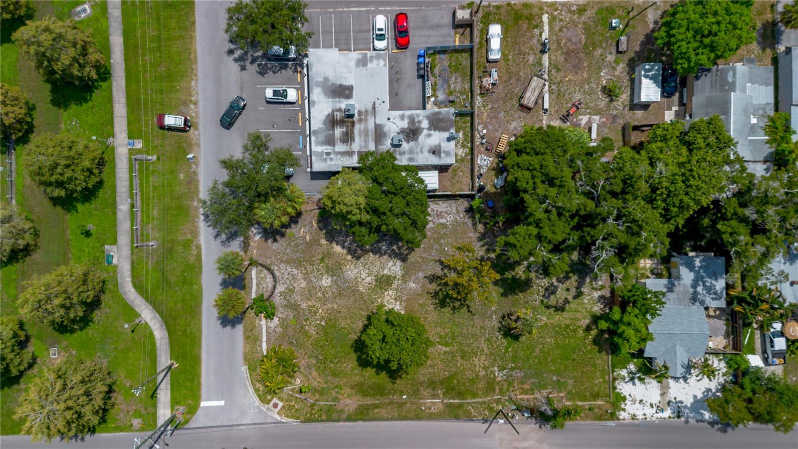 5020 TANGERINE AVE S — photo 2