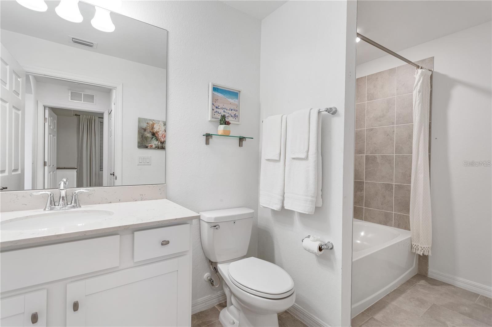 18028 GAWTHROP DR #304 — photo 16