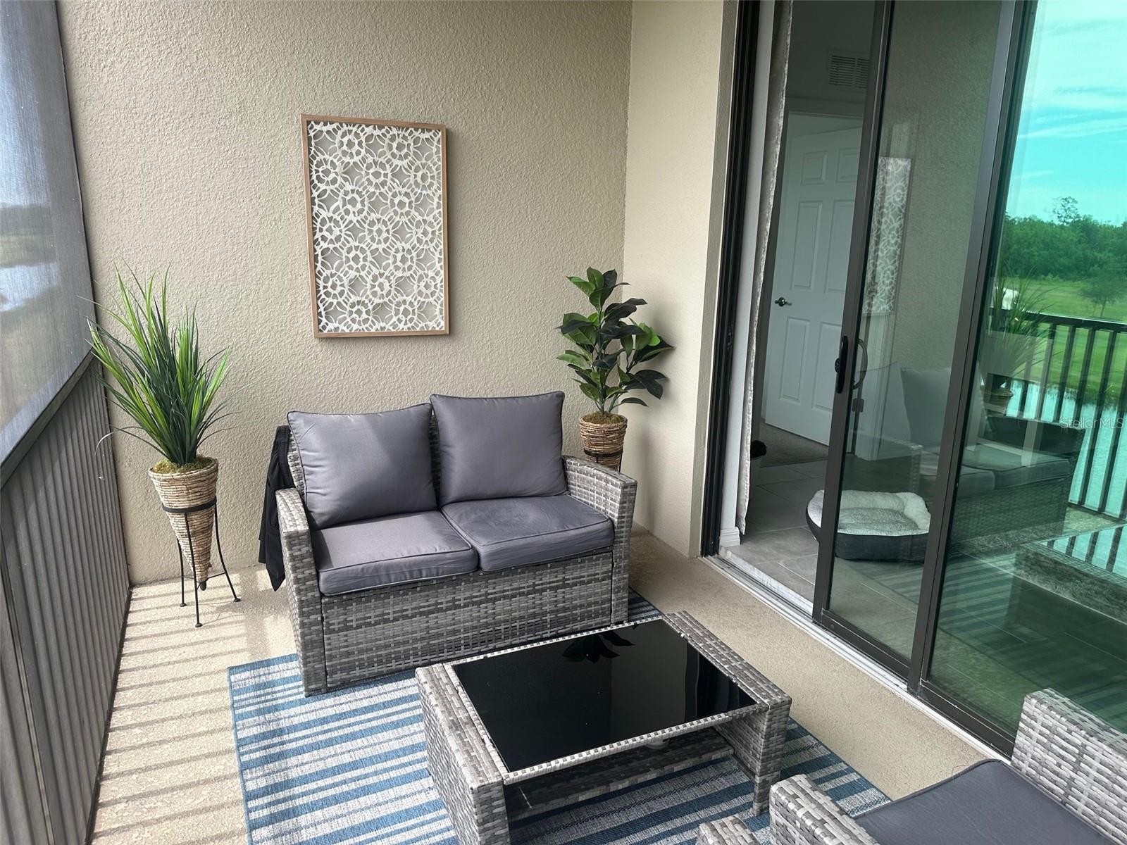 18028 GAWTHROP DR #304 — photo 17