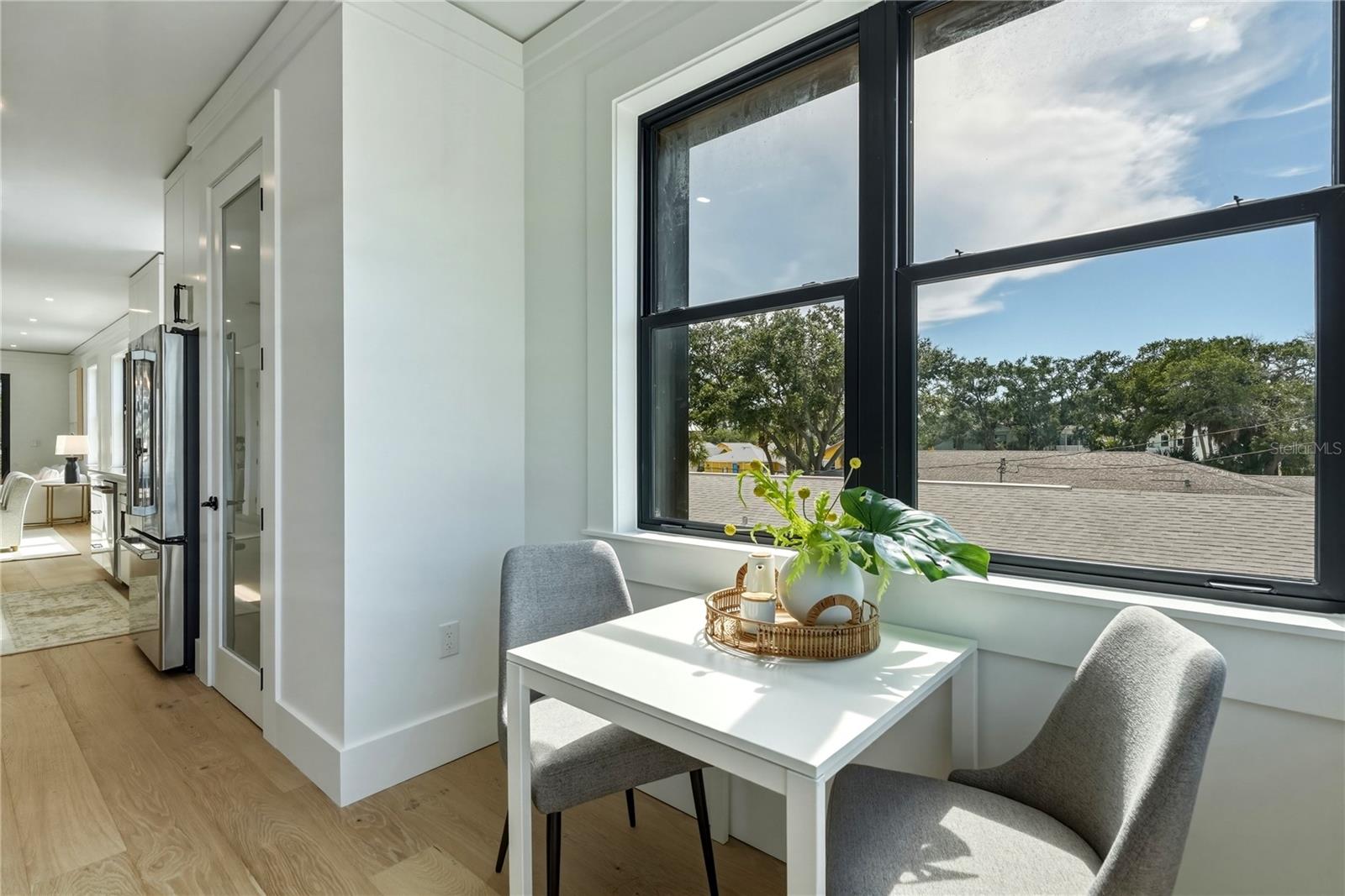 205 BATES AVE #B — photo 12