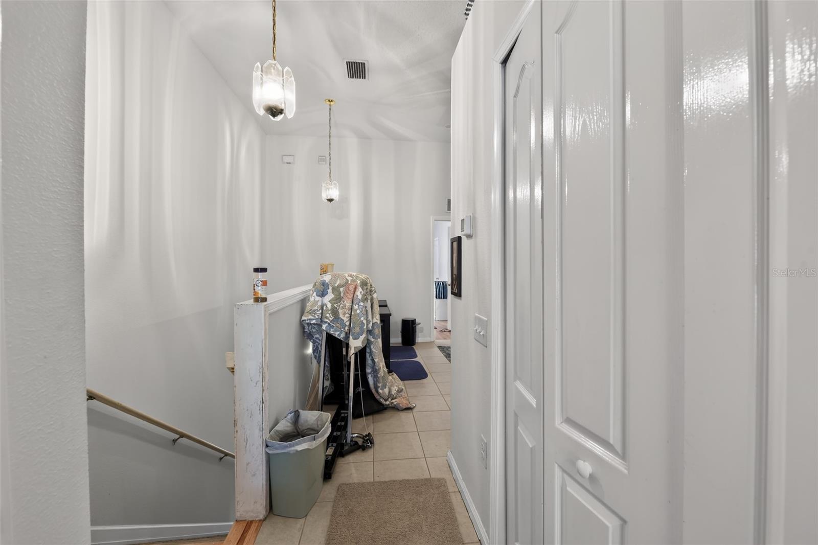 2823 CONCH HOLLOW DR — photo 34