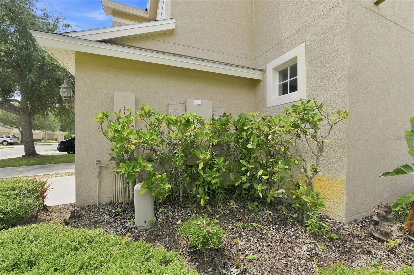 2823 CONCH HOLLOW DR — photo 35
