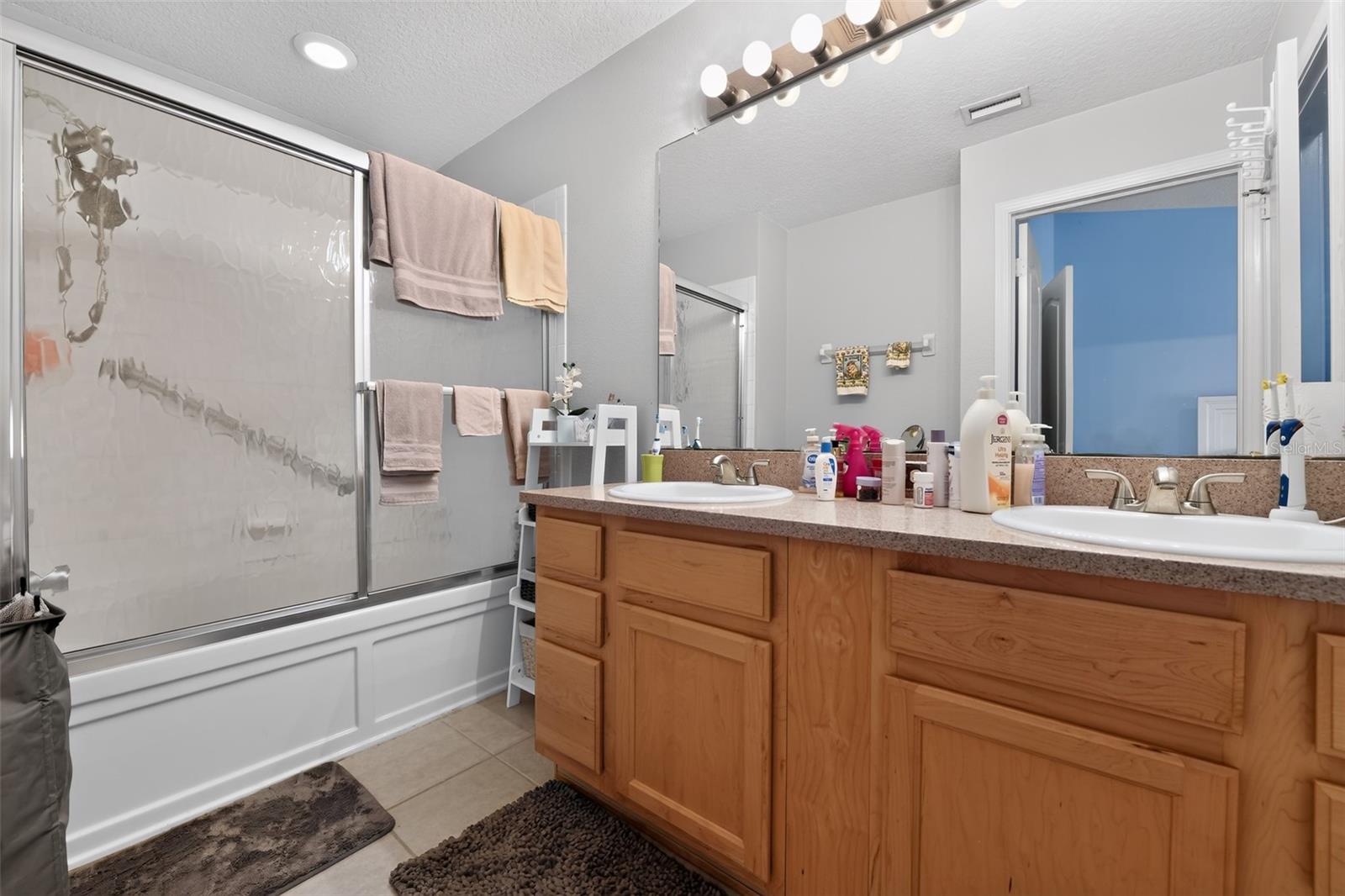 2823 CONCH HOLLOW DR — photo 30