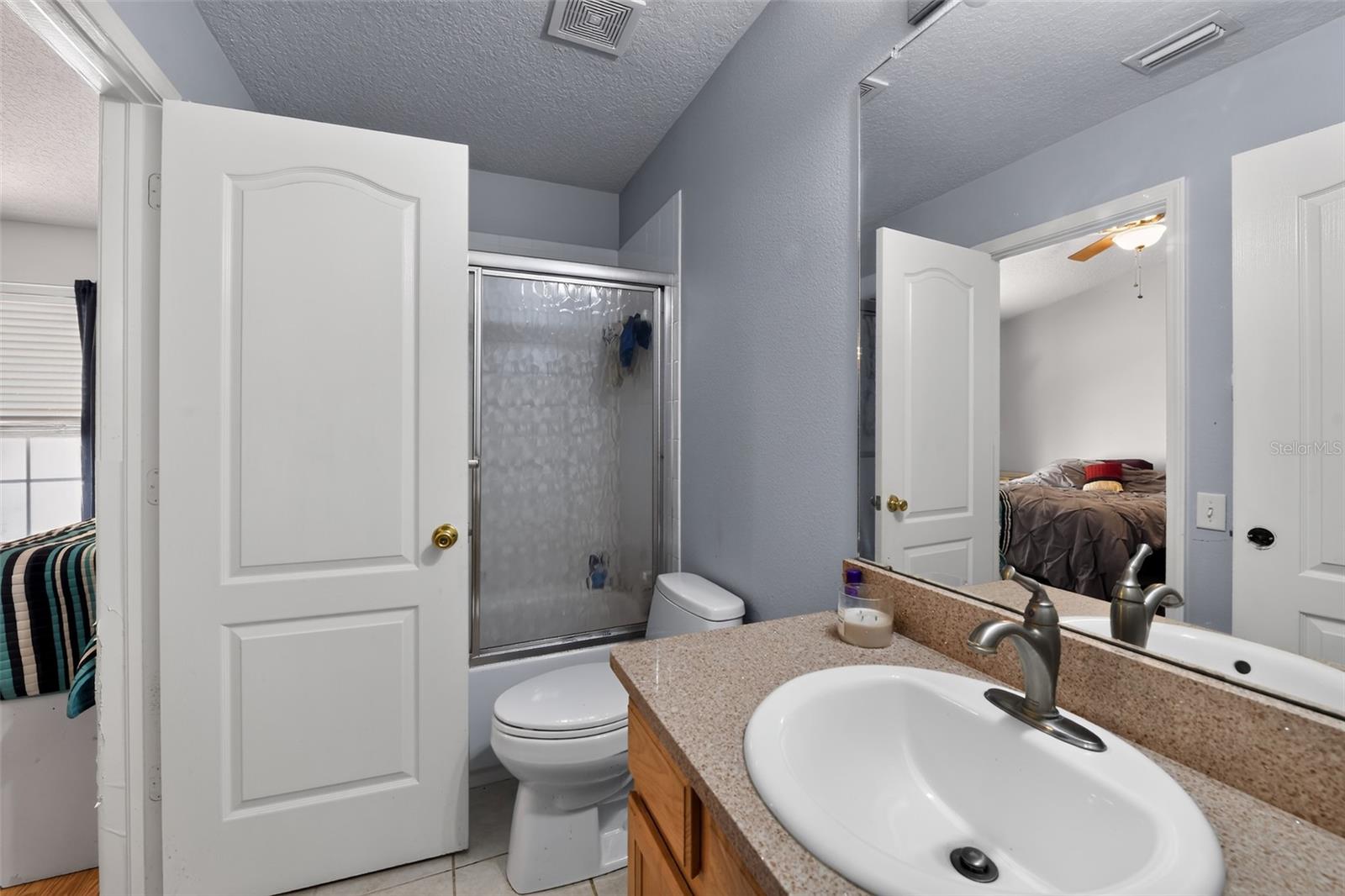 2823 CONCH HOLLOW DR — photo 28