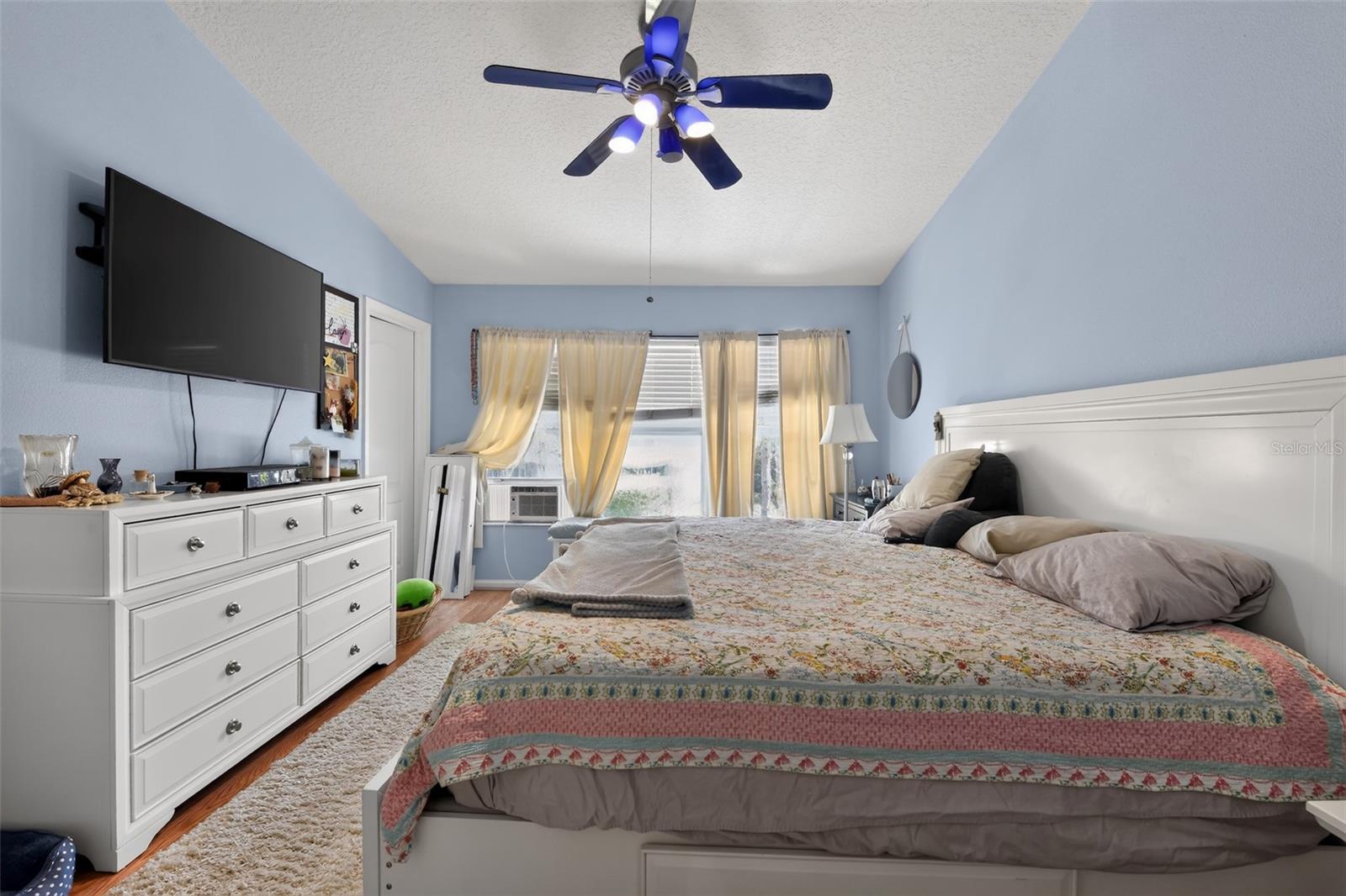 2823 CONCH HOLLOW DR — photo 20