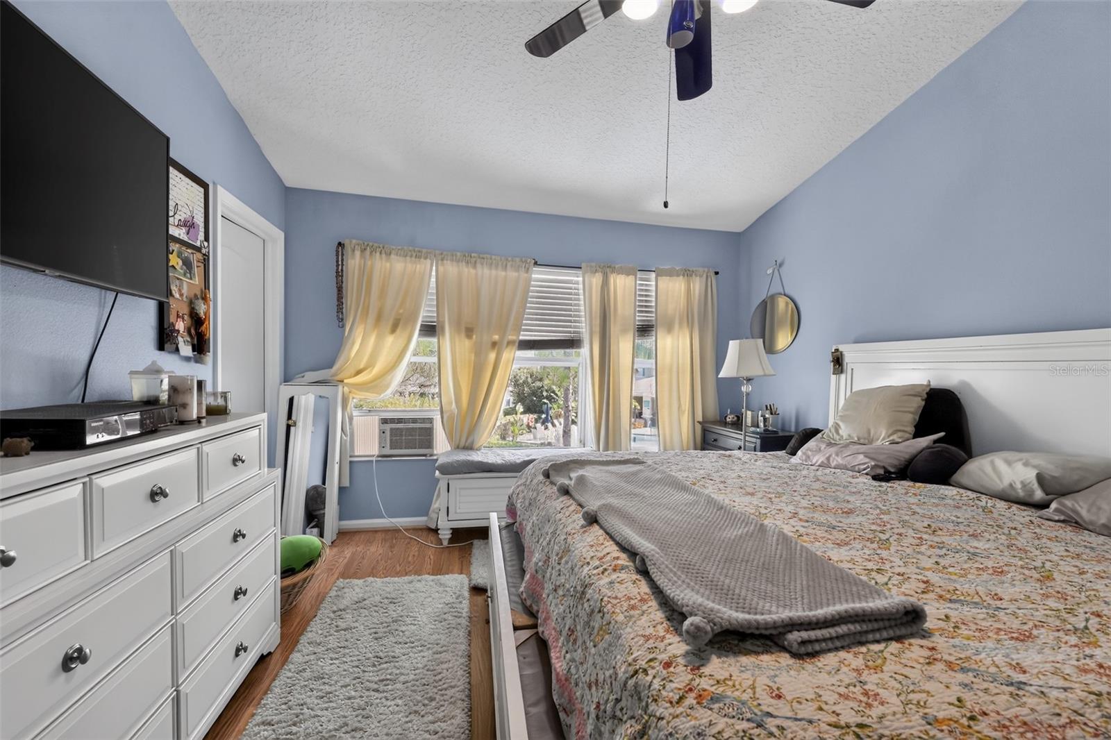 2823 CONCH HOLLOW DR — photo 18