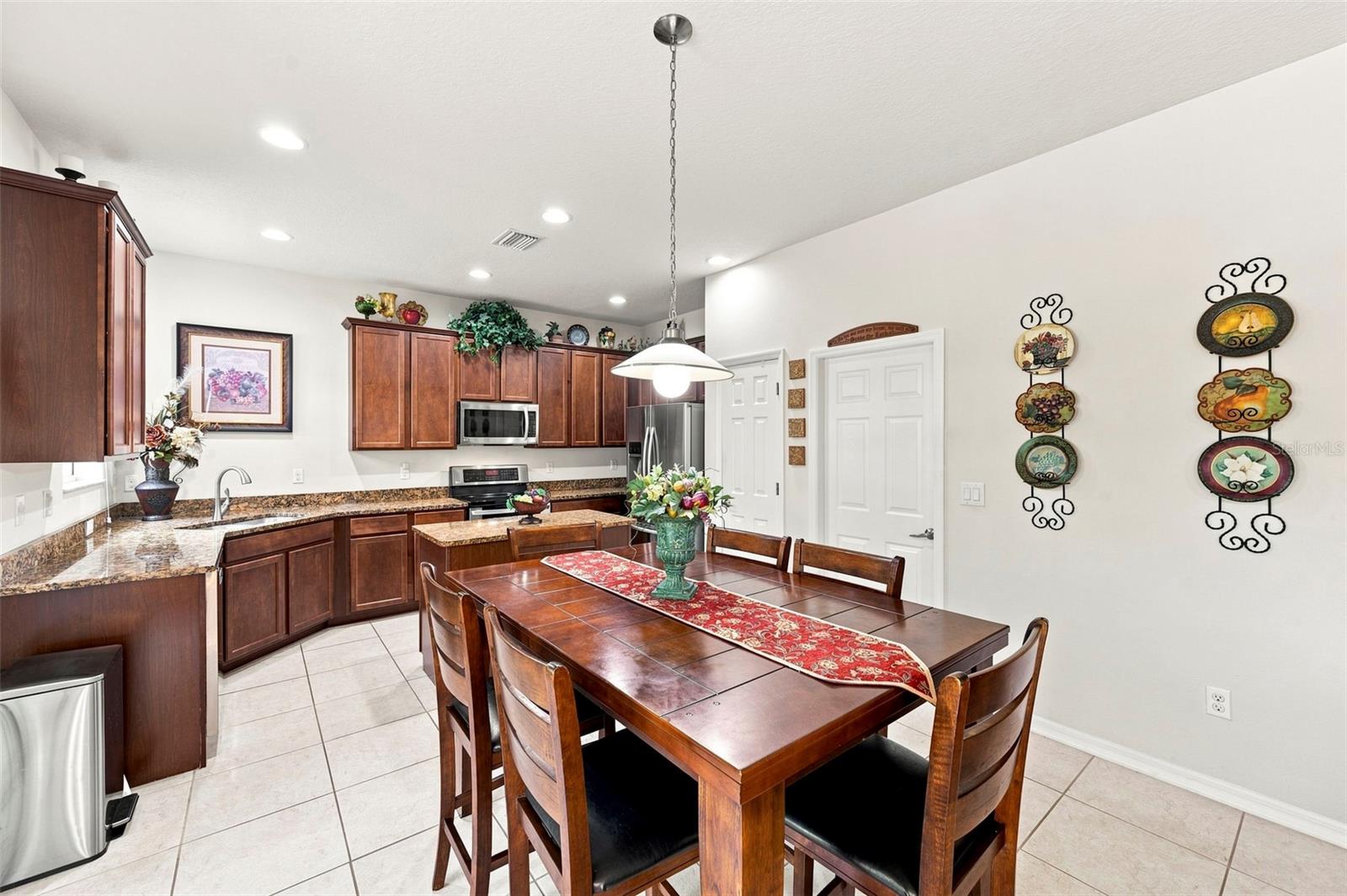 11245 BELLE HAVEN DR — photo 21