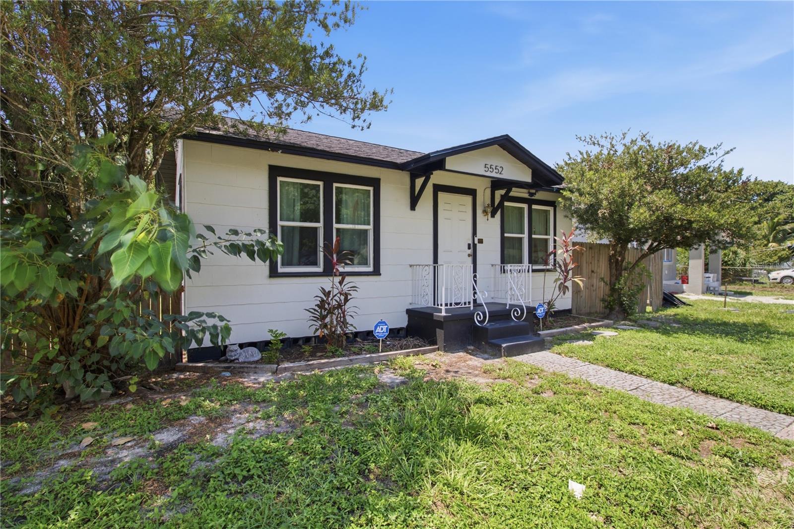 5552 CRISSMAN DR N — photo 31