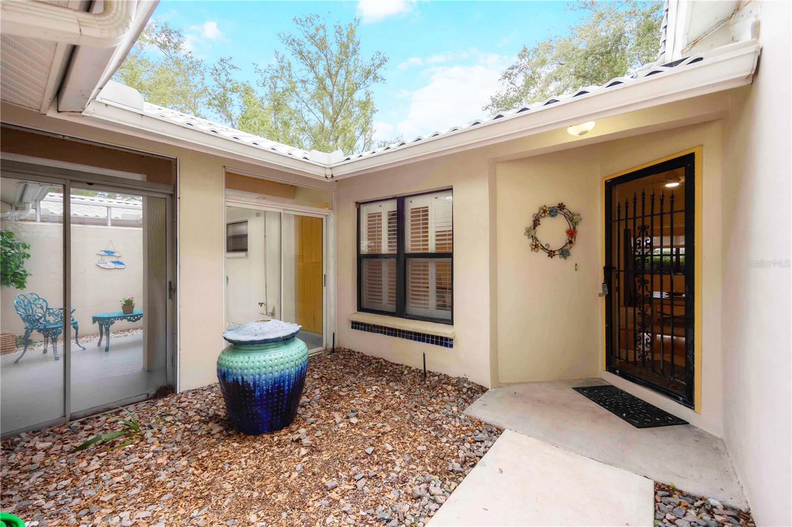 231 SOUTHAMPTON LN #277 — photo 3