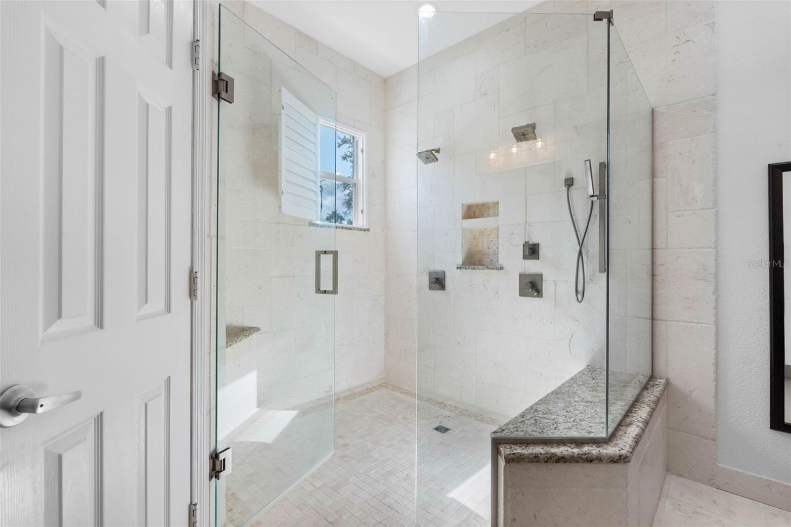 11916 SUMMER SPRINGS DR — photo 21