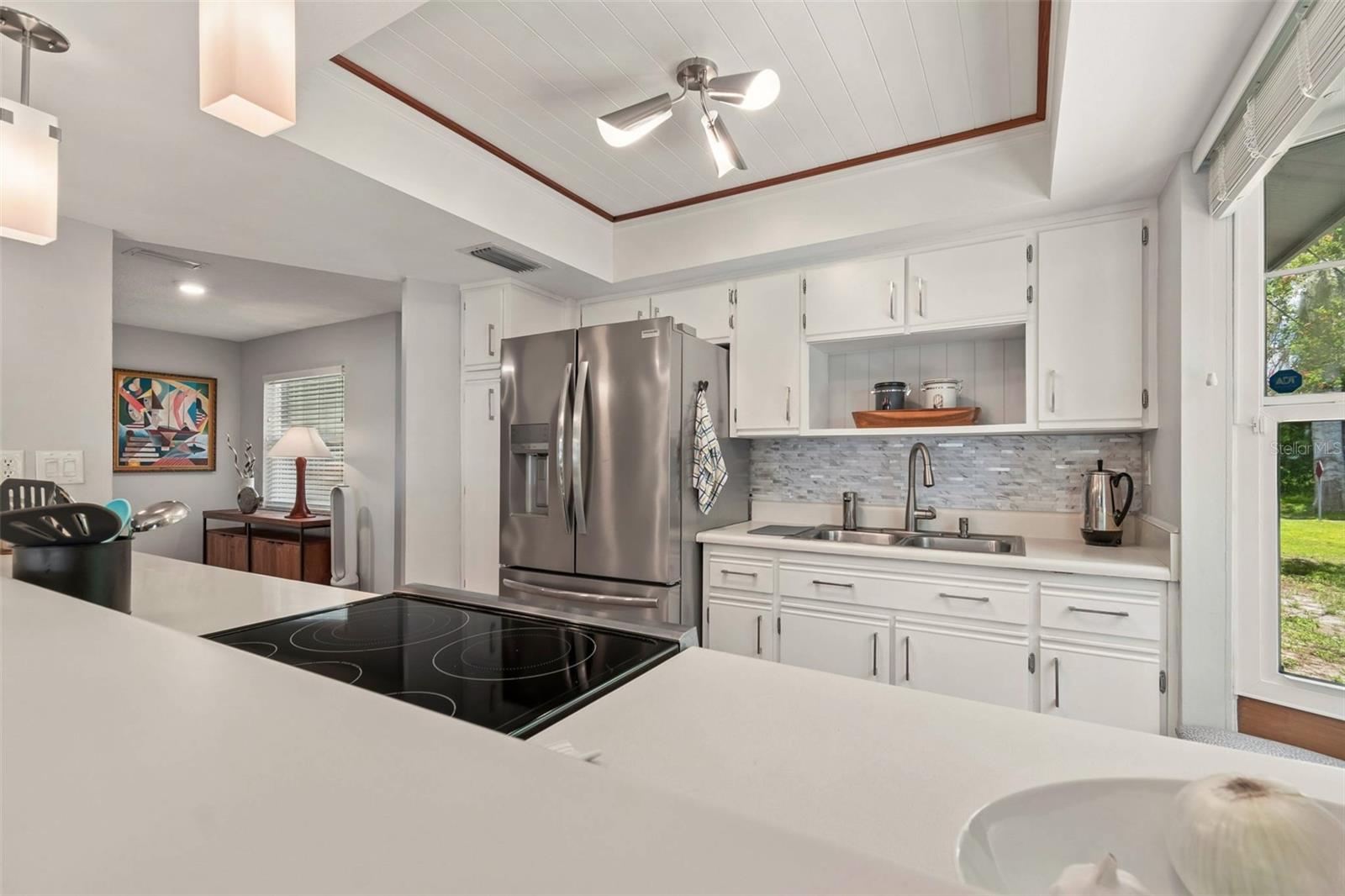 12120 CARVER AVE — photo 18