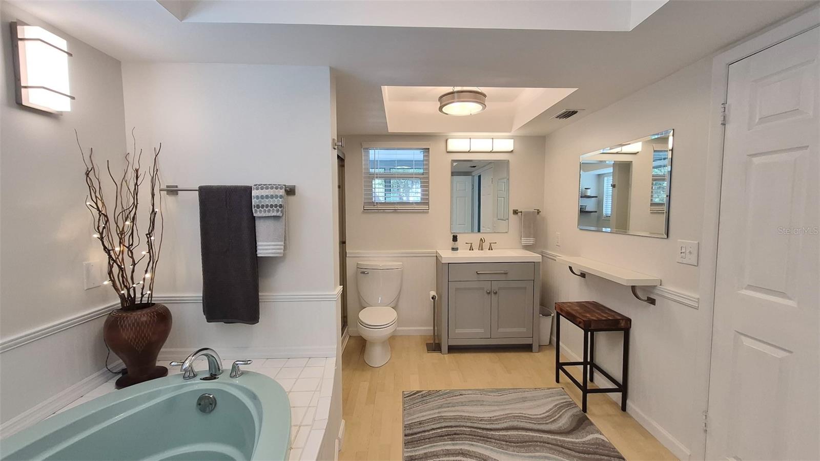 12120 CARVER AVE — photo 37