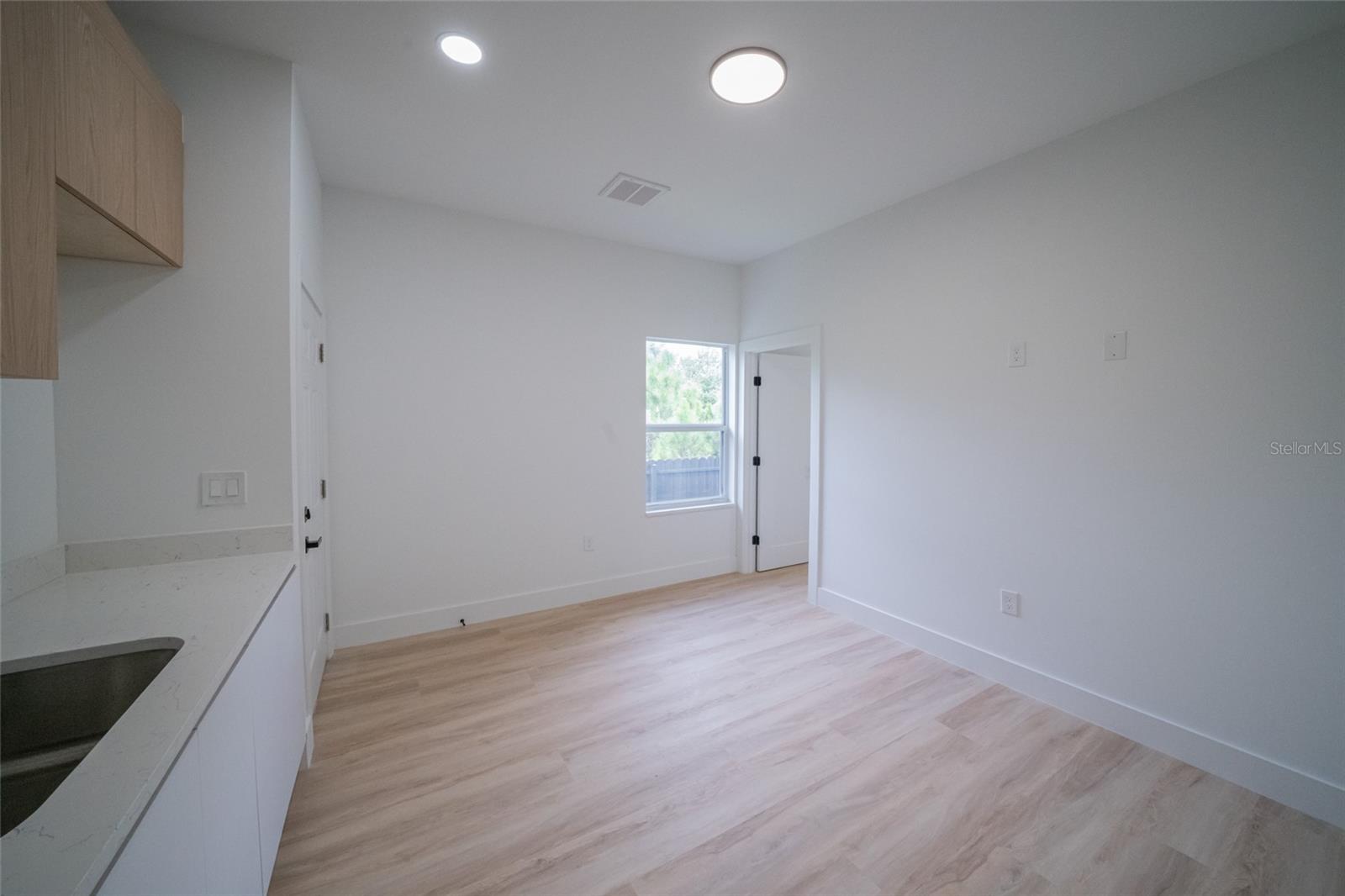 6308 NOTRE DAME TER — photo 40