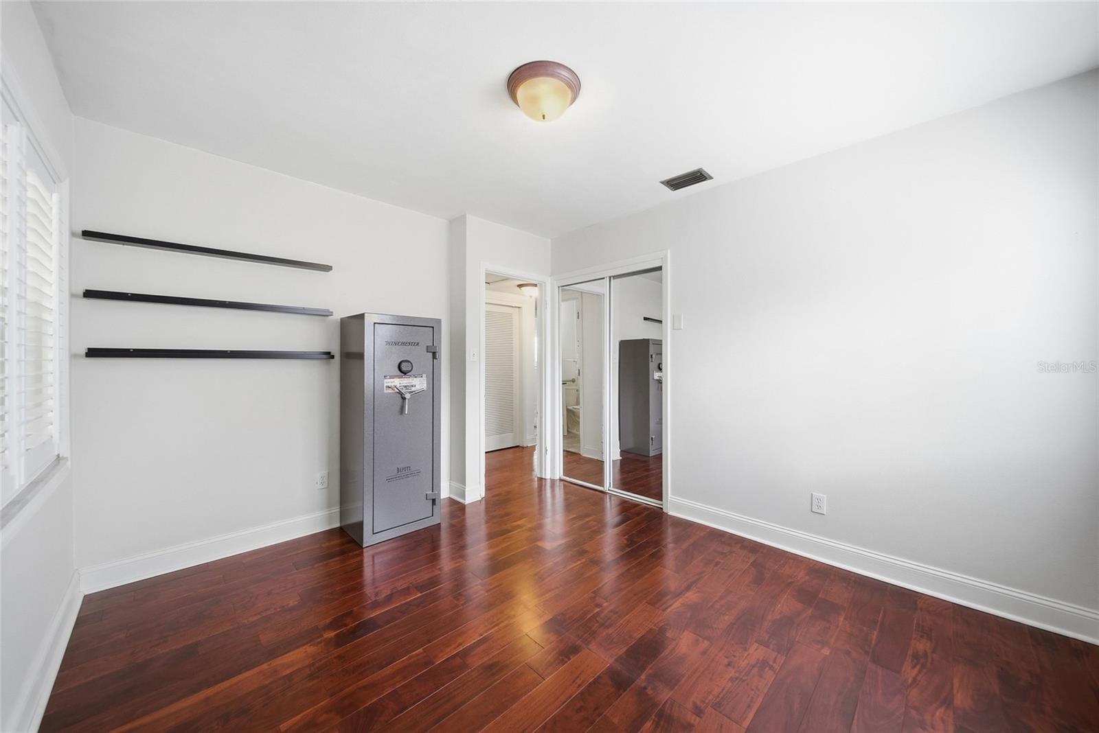 1216 S PINE LAKE DR — photo 29