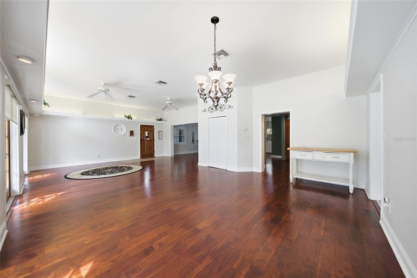 1216 S PINE LAKE DR — photo 8
