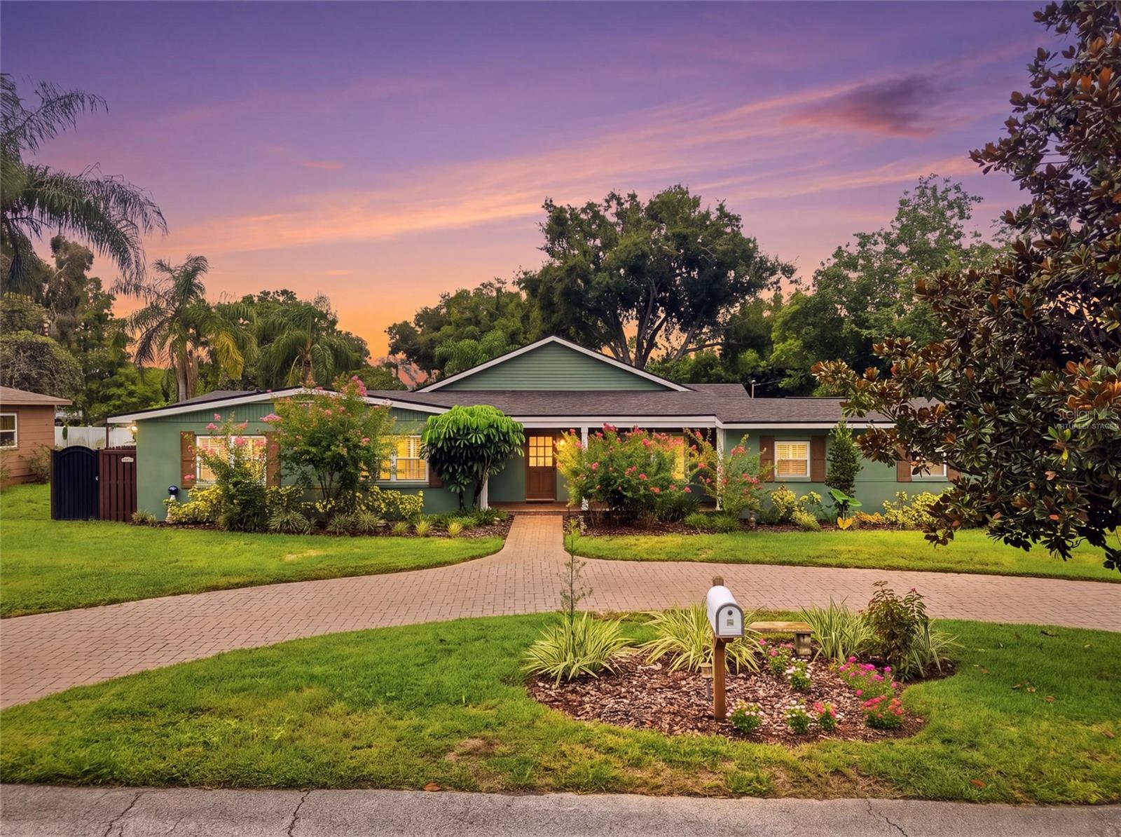 1216 S PINE LAKE DR — photo 40