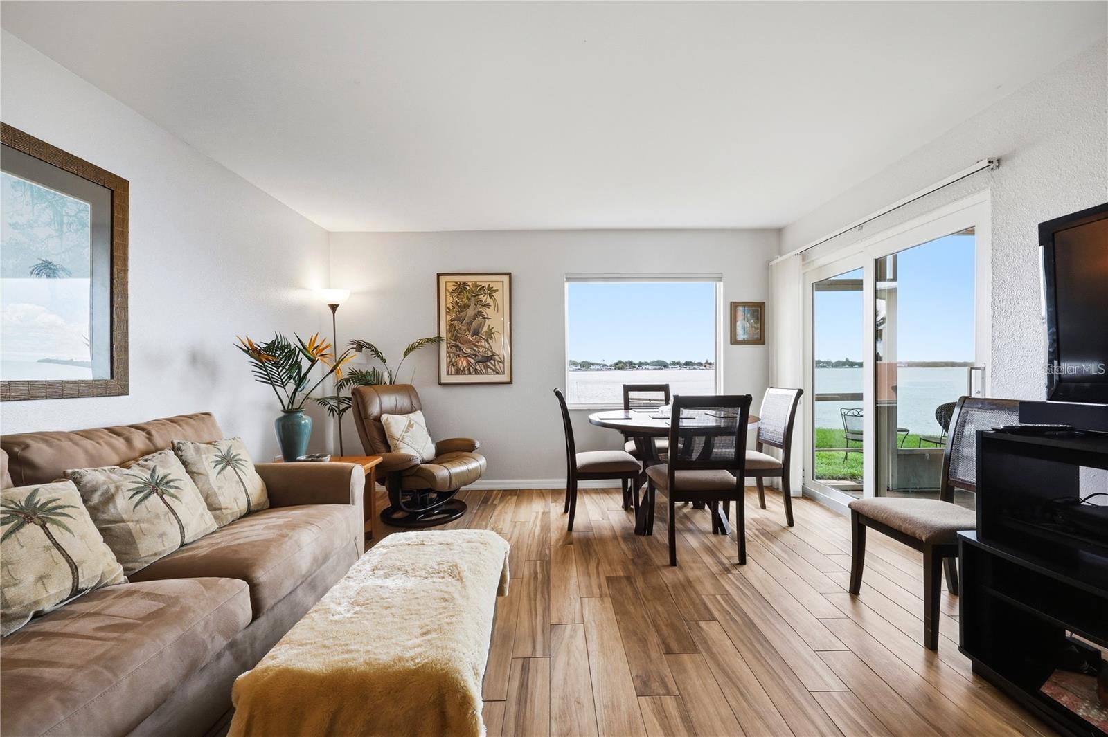 7400 SUNSHINE SKYWAY LN S #111 — photo 12