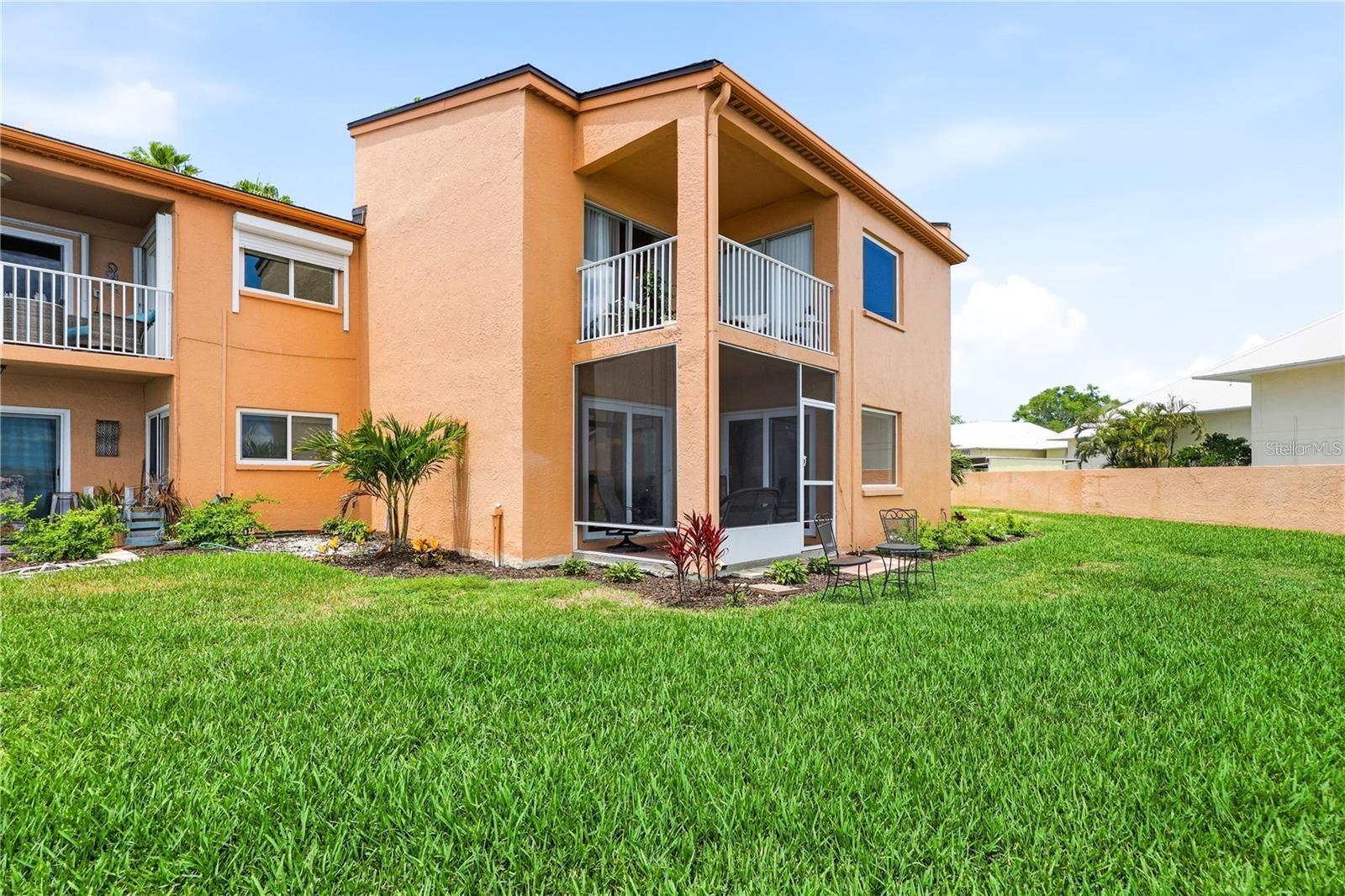 7400 SUNSHINE SKYWAY LN S #111 — photo 34