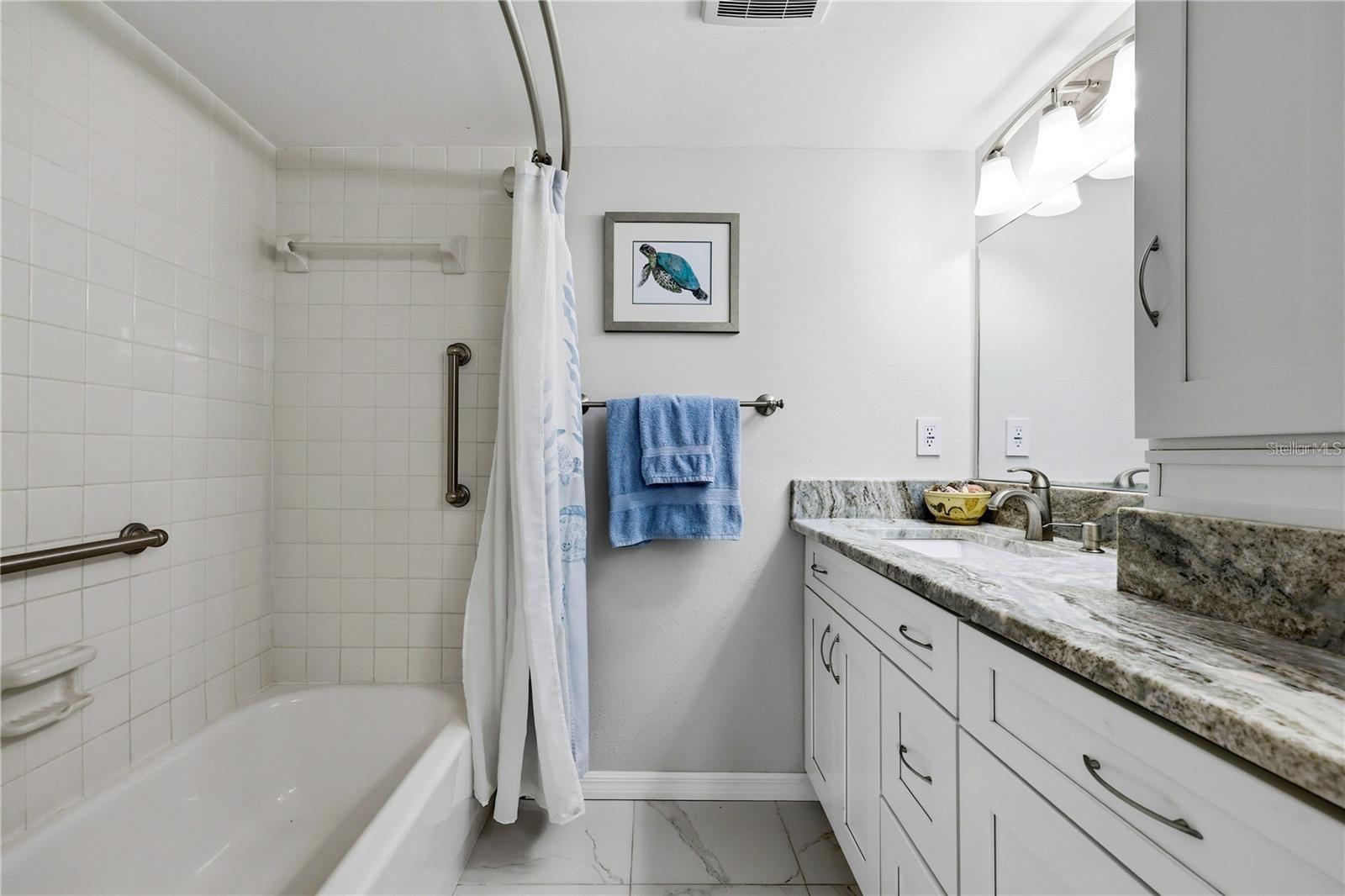 7400 SUNSHINE SKYWAY LN S #111 — photo 26