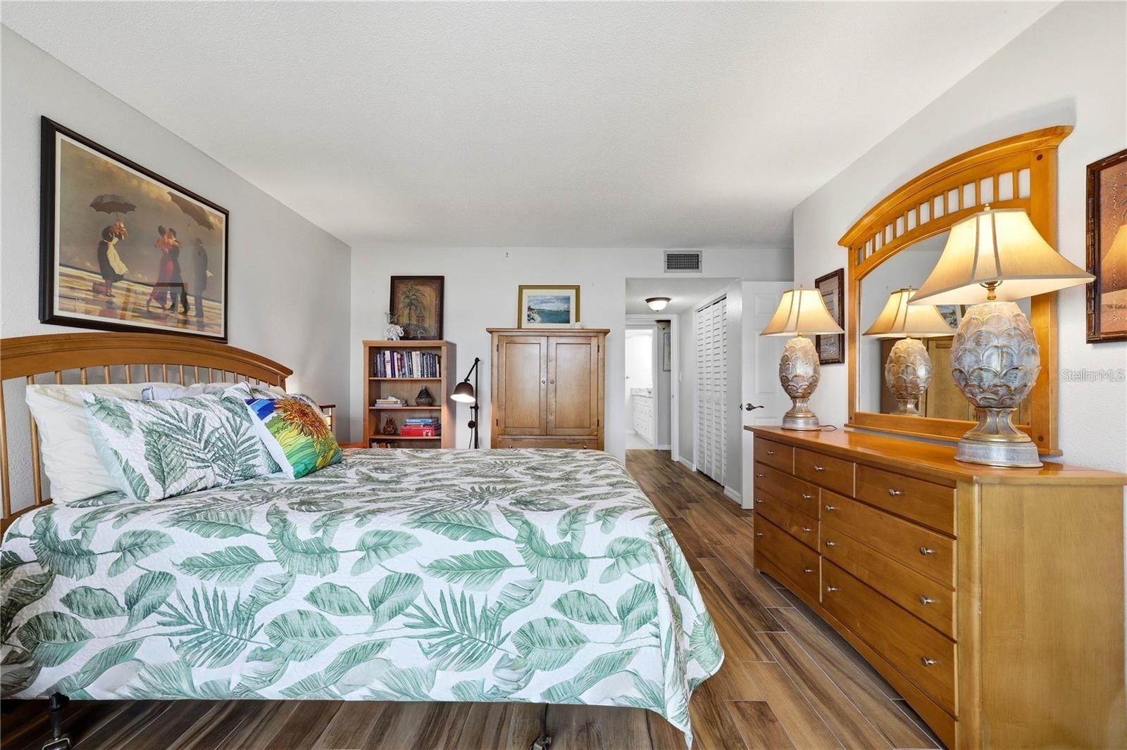 7400 SUNSHINE SKYWAY LN S #111 — photo 22