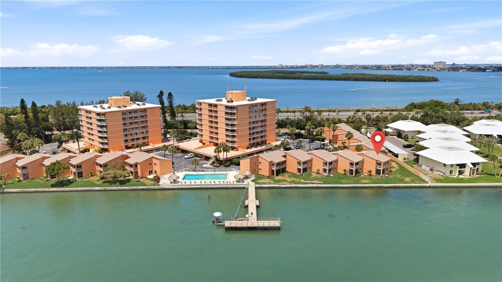 7400 SUNSHINE SKYWAY LN S #111 — photo 4