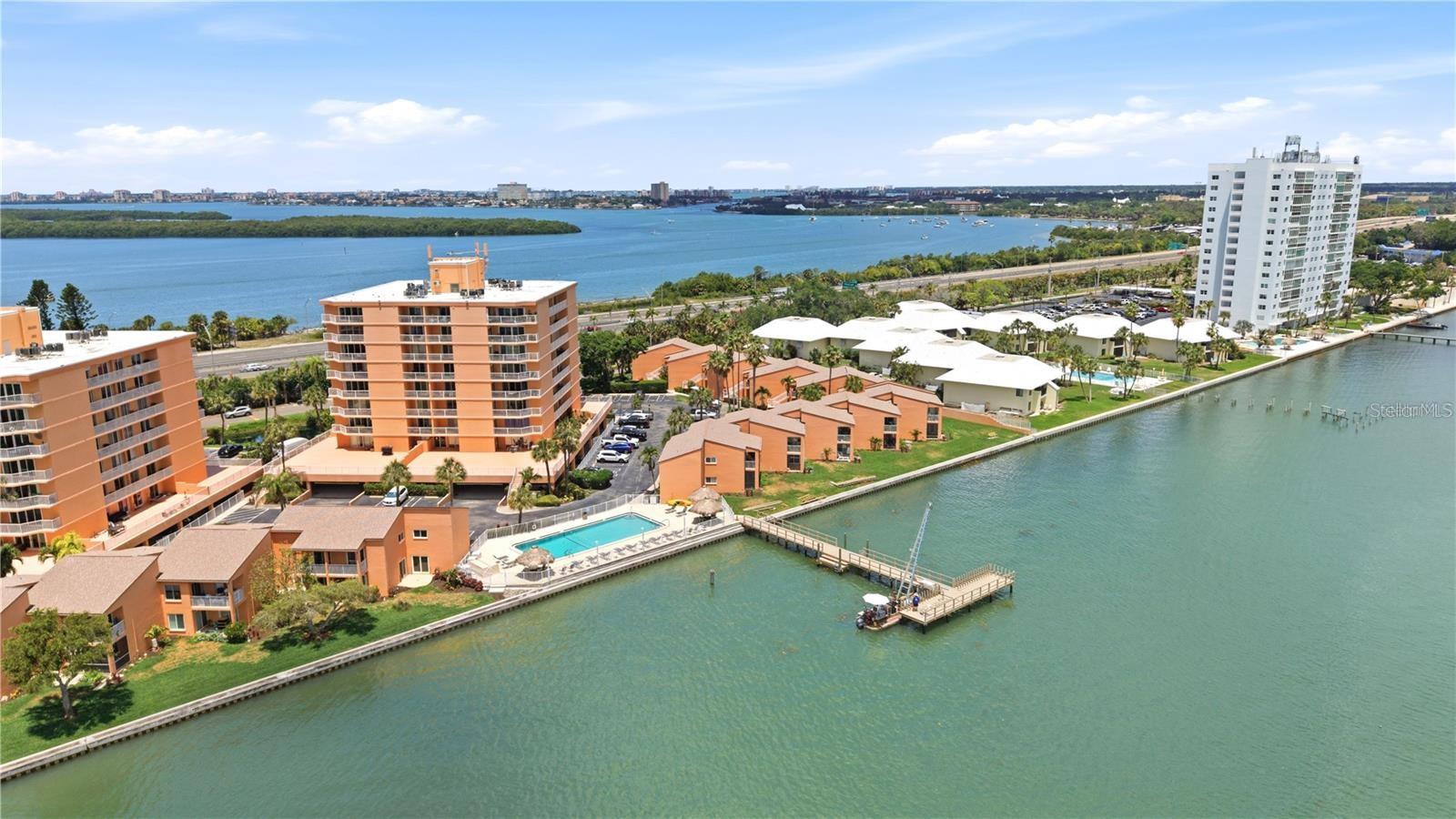 7400 SUNSHINE SKYWAY LN S #111 — photo 35