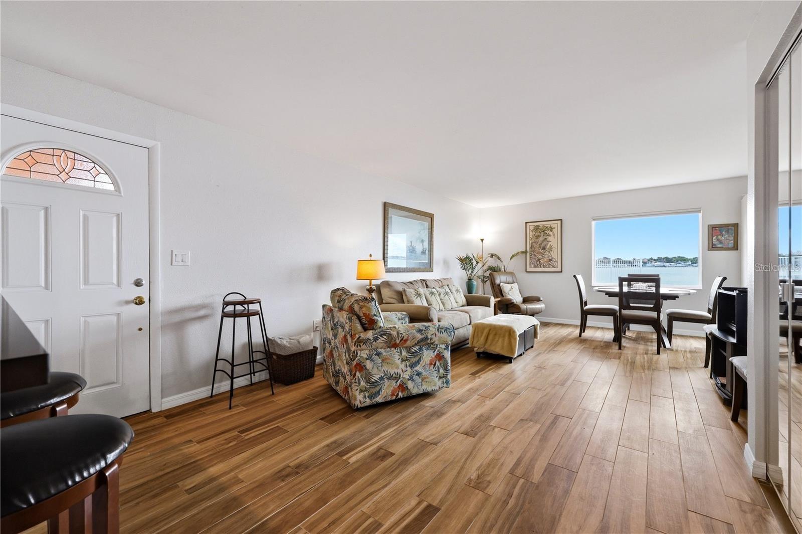 7400 SUNSHINE SKYWAY LN S #111 — photo 16