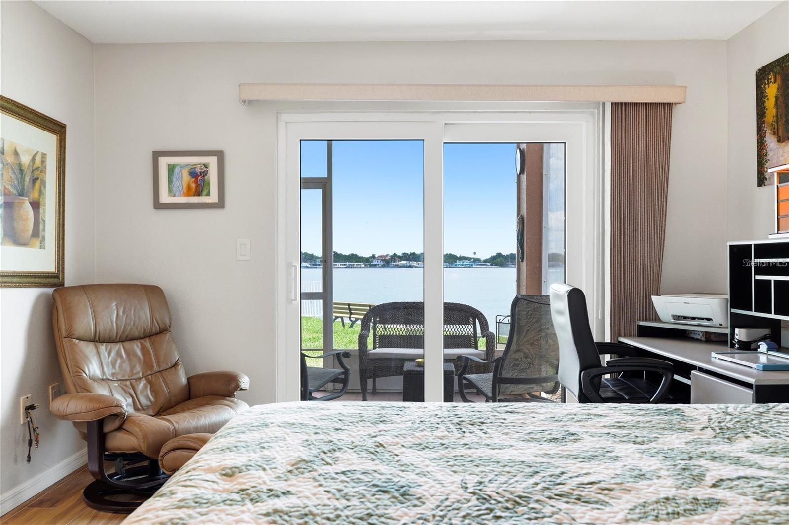 7400 SUNSHINE SKYWAY LN S #111 — photo 23