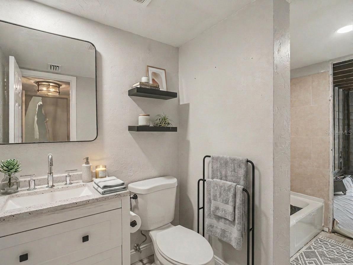 4023 LAKE BAYSHORE DR #112 — photo 24