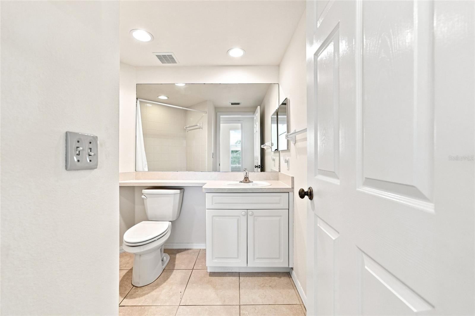 1200 COUNTRY CLUB DR #4201 — photo 29