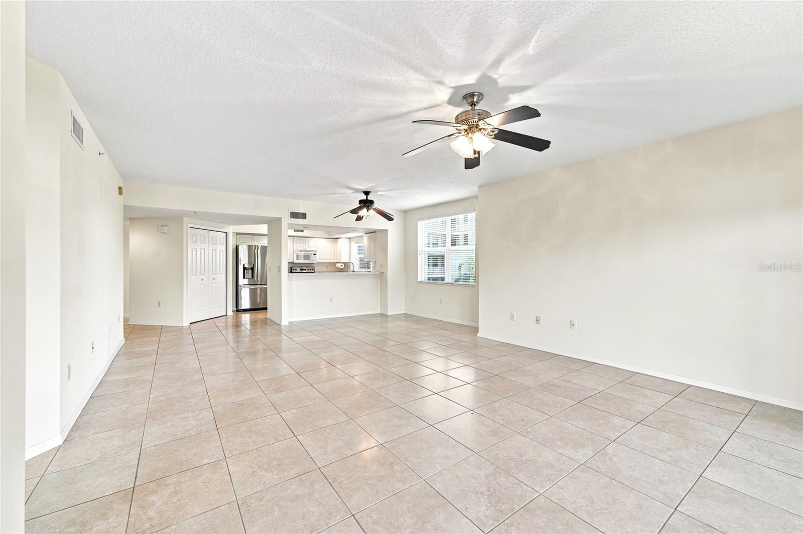 1200 COUNTRY CLUB DR #4201 — photo 33