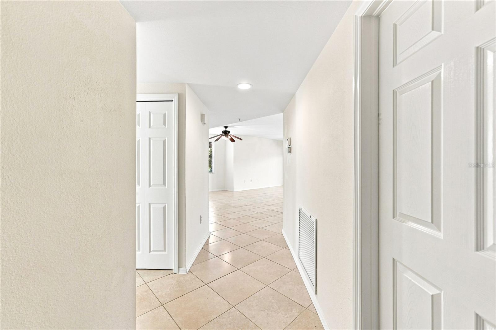 1200 COUNTRY CLUB DR #4201 — photo 8