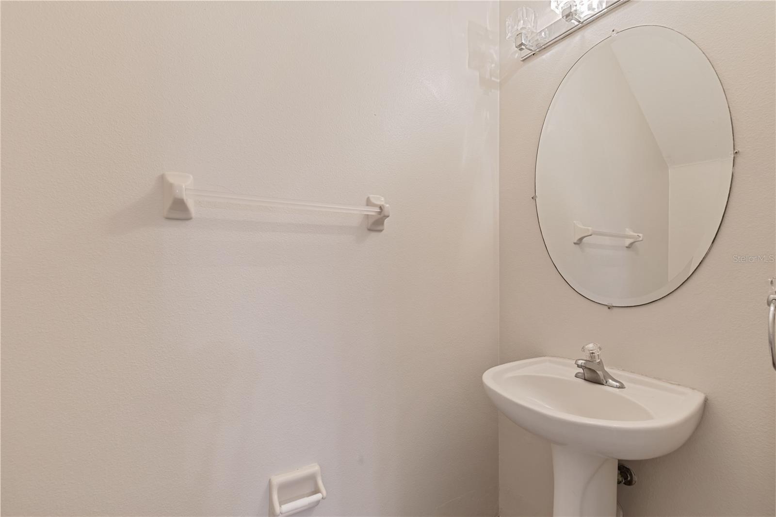 1073 JONAH DR — photo 5