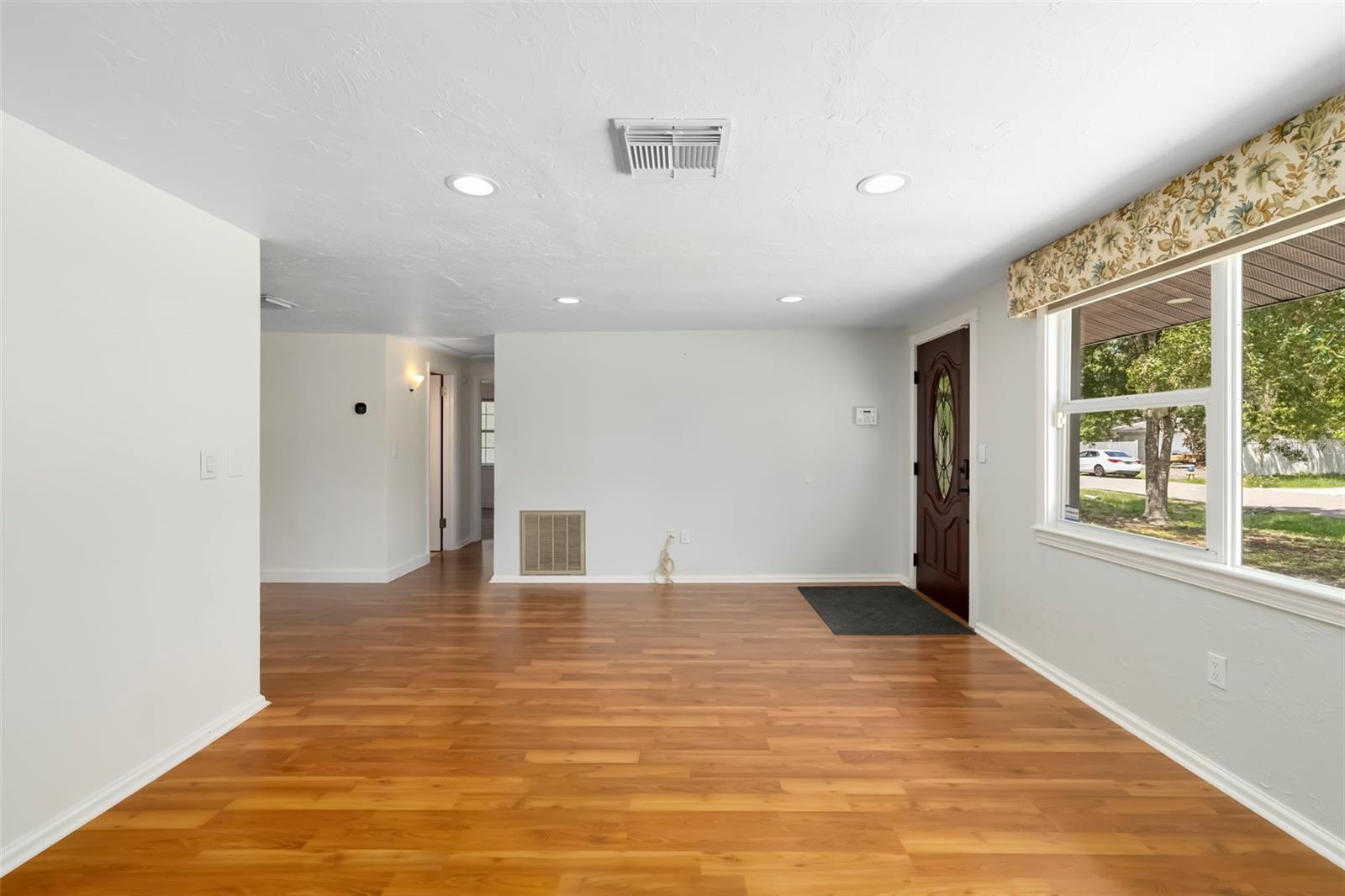 2702 GRAND CAYMAN ST — photo 8